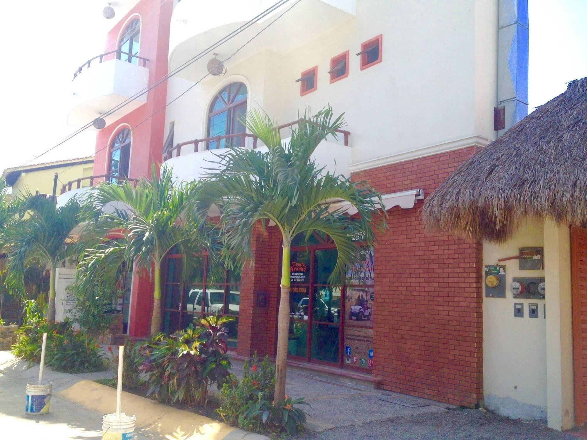 Hotel Y Suites Los Encantos Sayulita Extérieur photo
